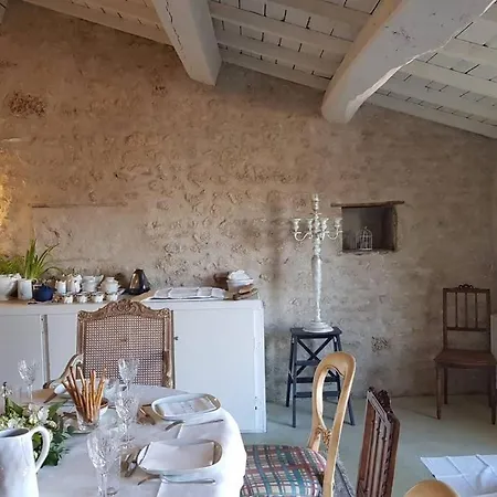 The Little Barn-la Petite Grange France Escurolles